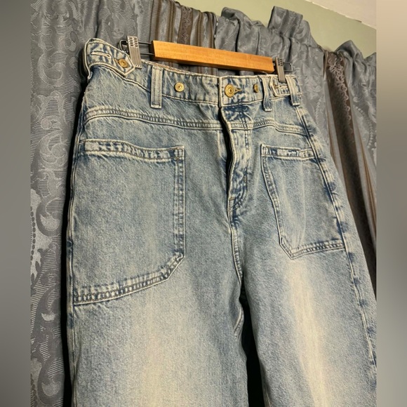 Free People Palmer Cuffed Jean in La La Land - Picture 7 of 9